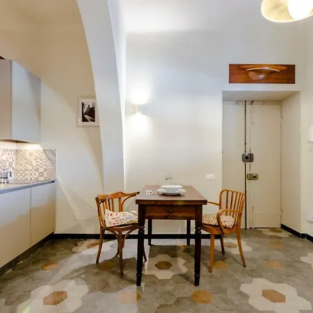 Apartman Altido Luigi&luisa Di Fronte Acquario Di *
